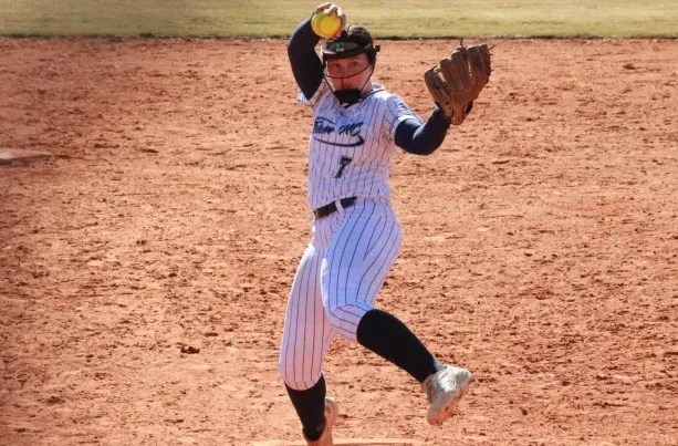 Kaylee Hodges Feels Right At Home In The Pitching Circle