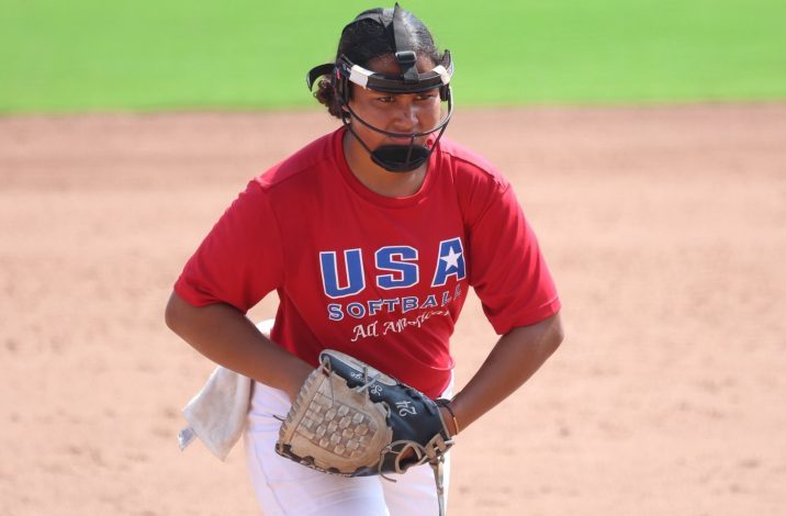 Cat Osterman Inspires 2029 Maci Barnes In The Circle
