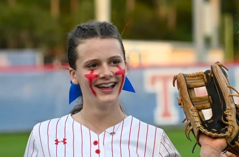 2030 Field Generals Leading Their Teams